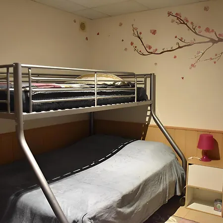 Les Laurieres Apartment